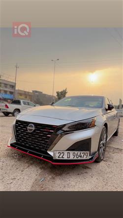 نيسان ألتيما